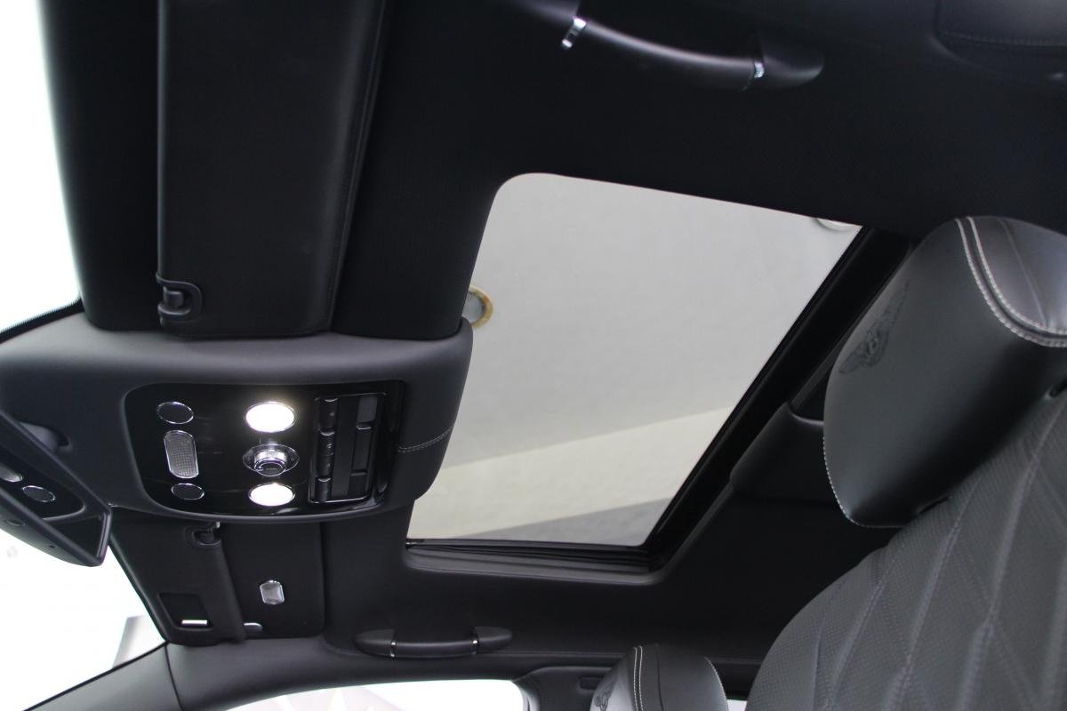 Bentley Flying Spur - Photo 9