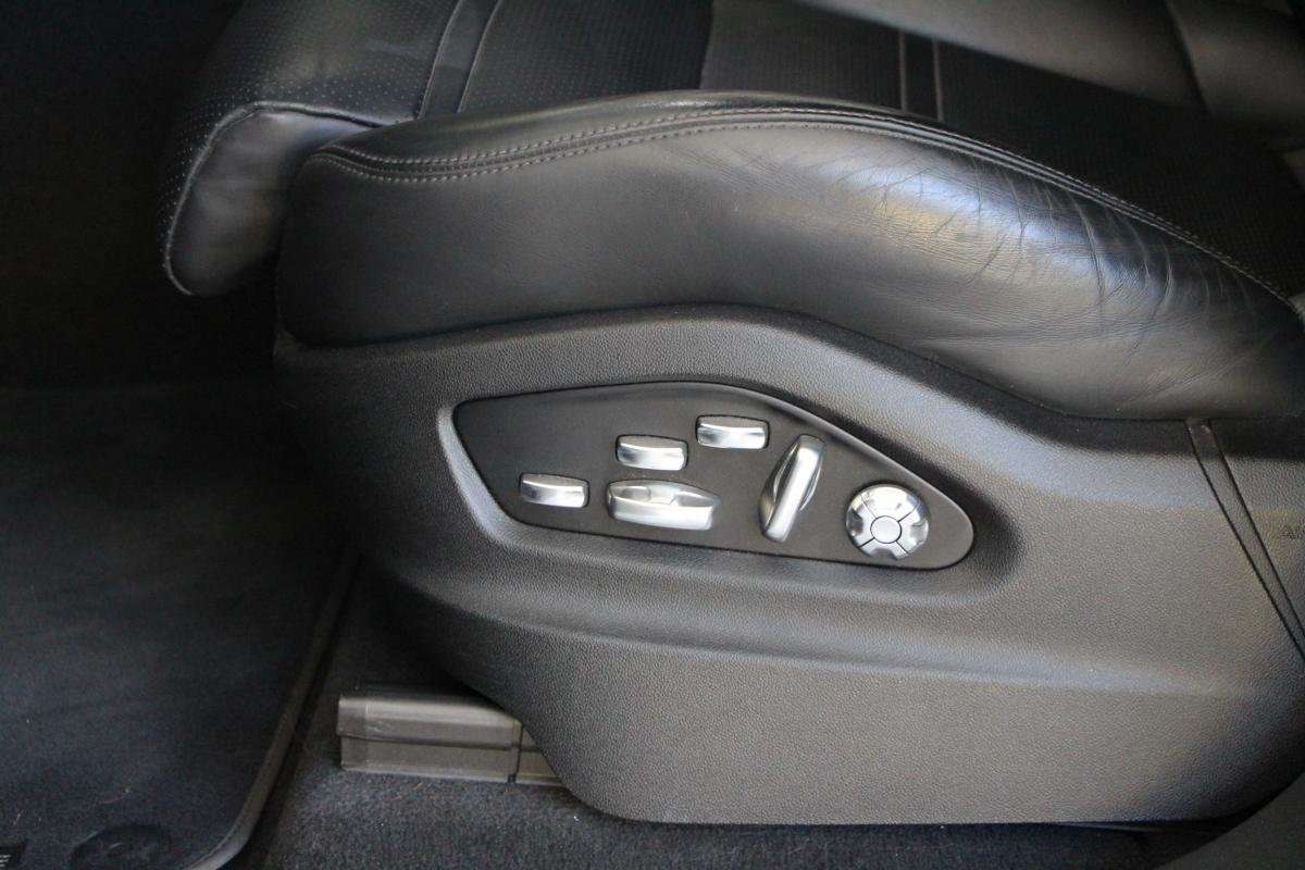 Porsche Cayenne - Photo 12