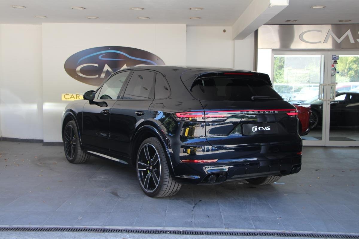 Porsche Cayenne - Photo 3