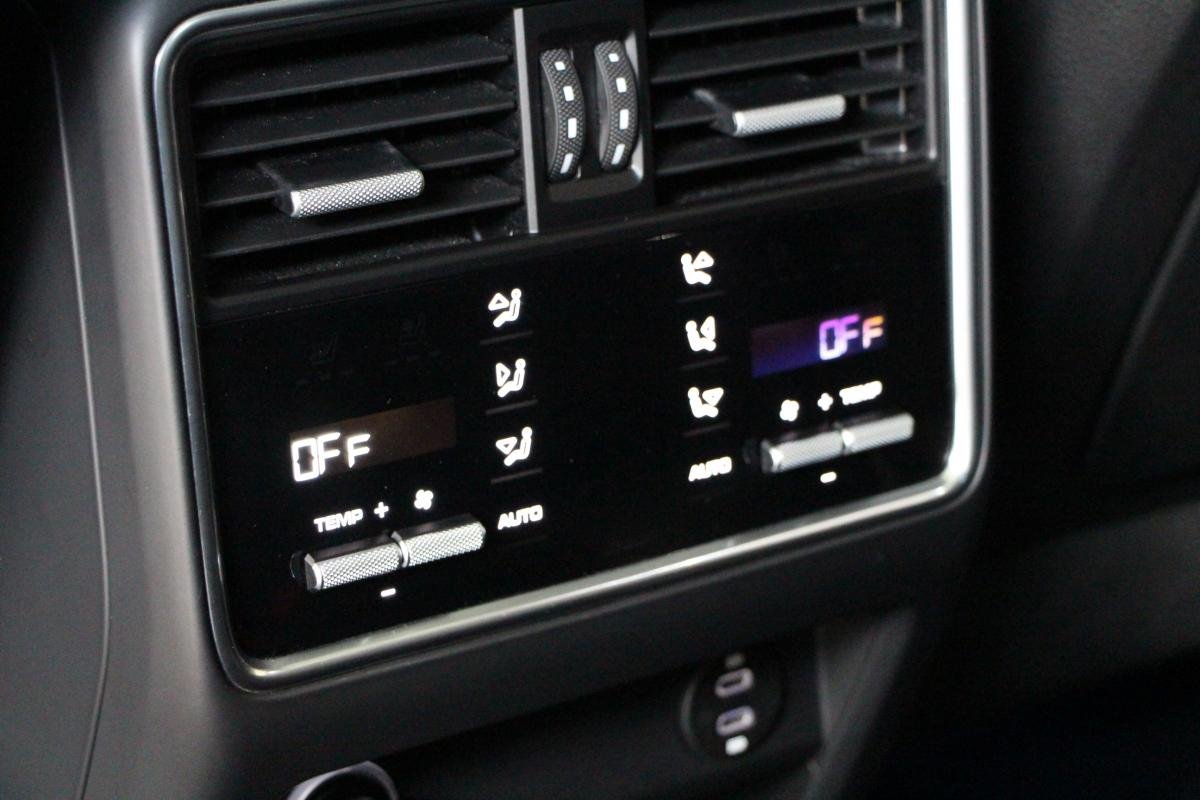 Porsche Cayenne Coupé - Photo 11
