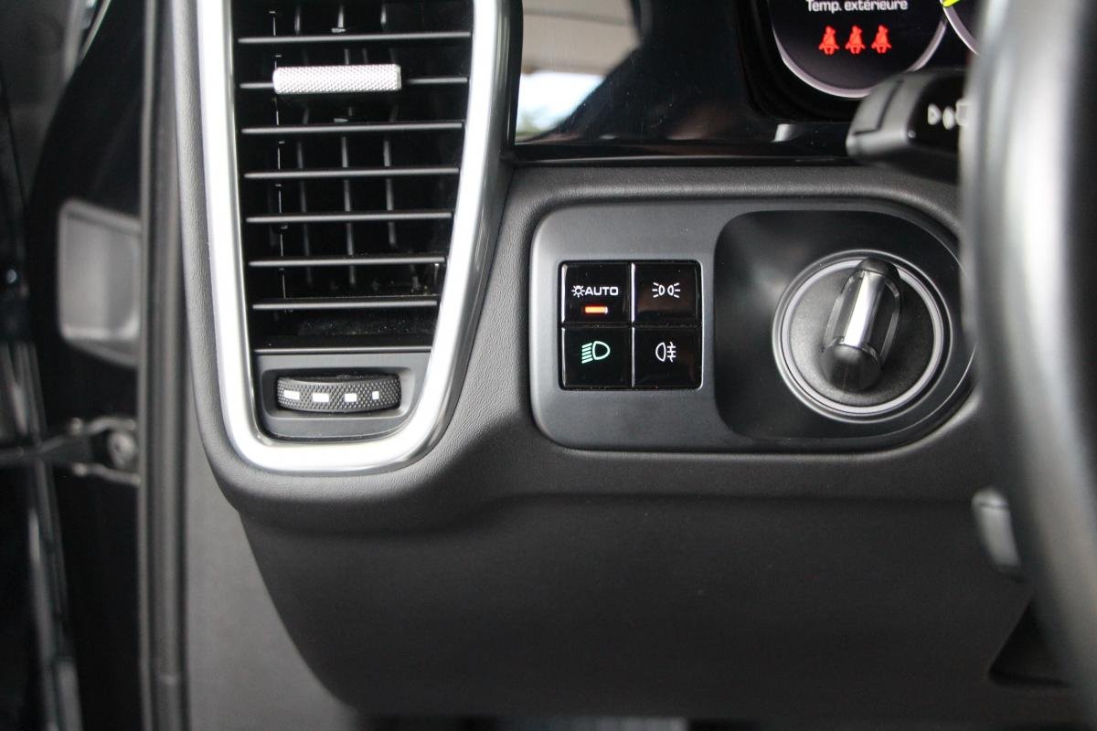 Porsche Cayenne Coupé - Photo 20