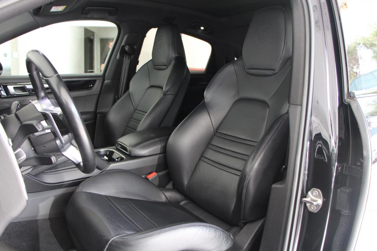 Porsche Cayenne Coupé - Photo 8
