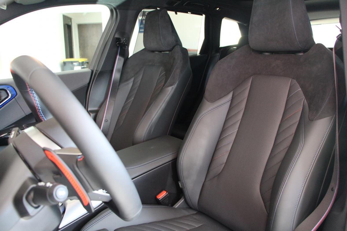 BMW X3 - Photo 11