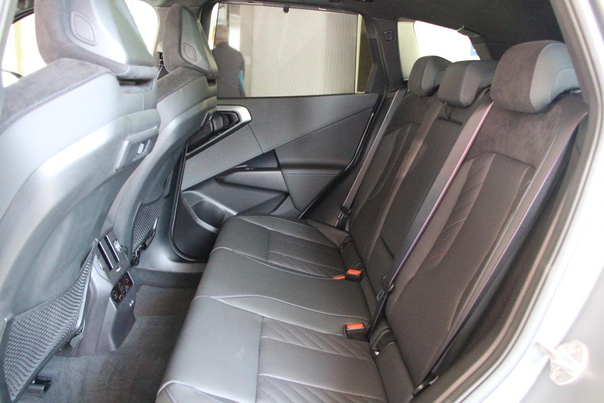 BMW X3 - Photo 16