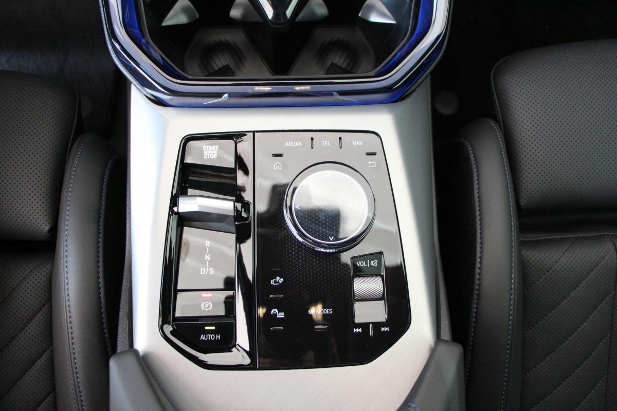 BMW X3 - Photo 28