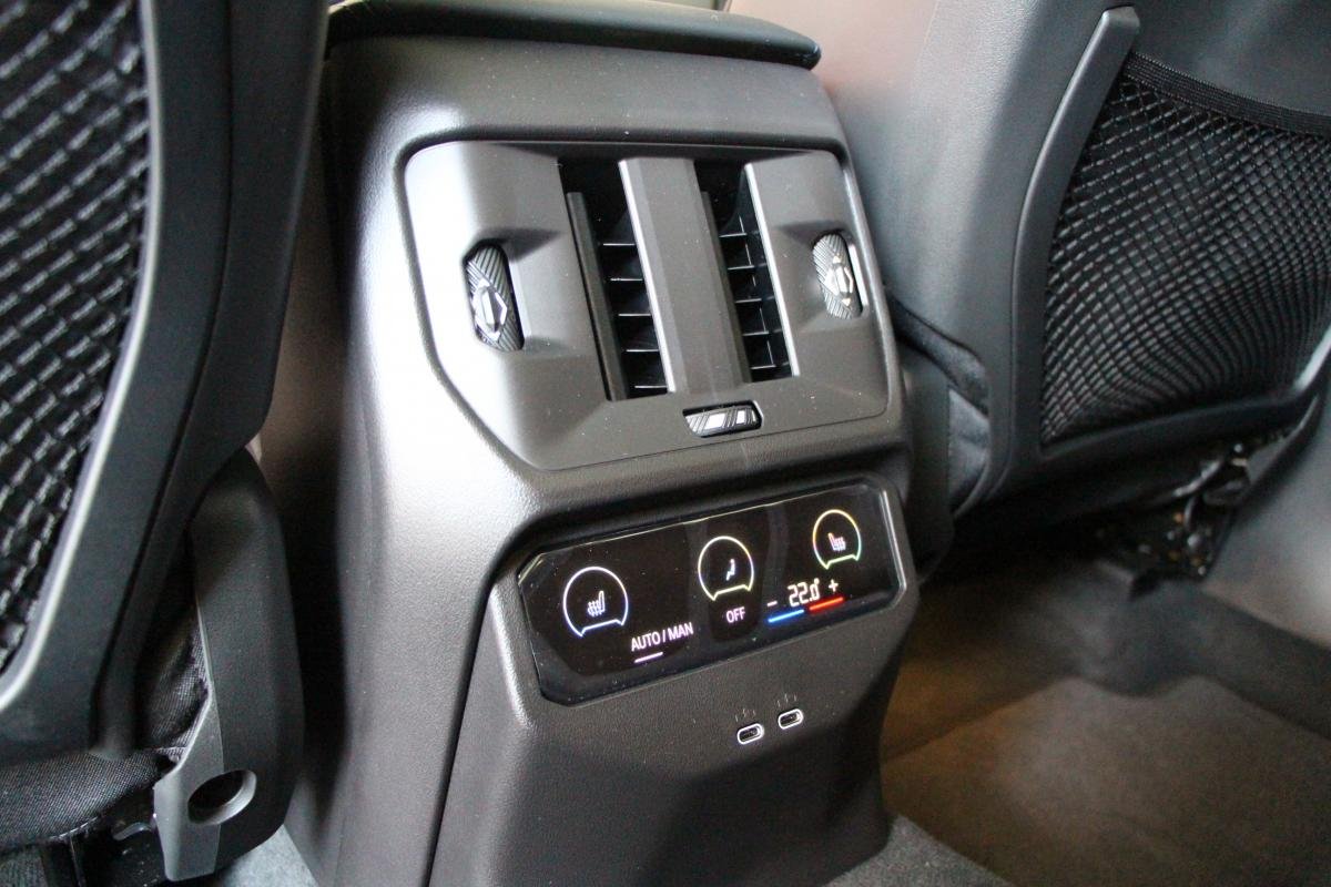 BMW X3 - Photo 34