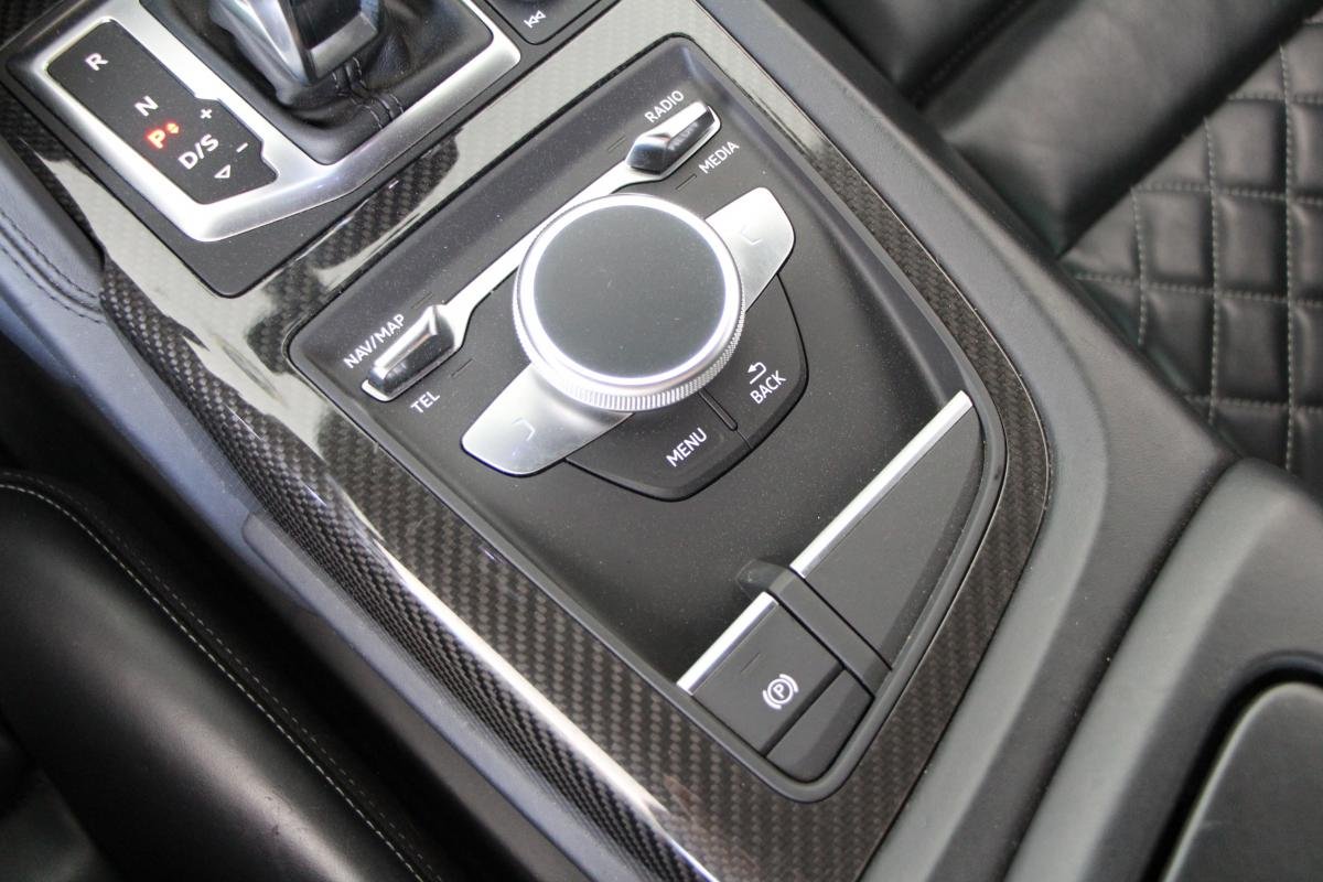 Audi R8 - Photo 21