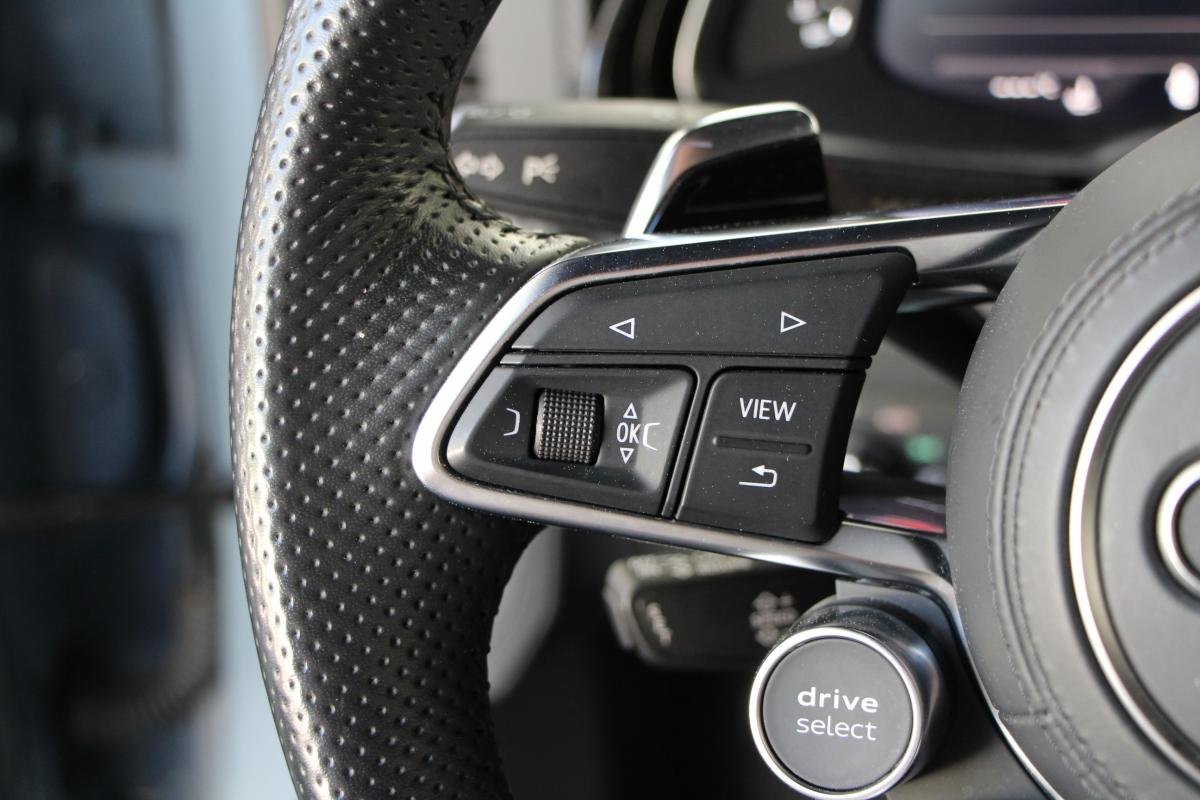 Audi R8 - Photo 27