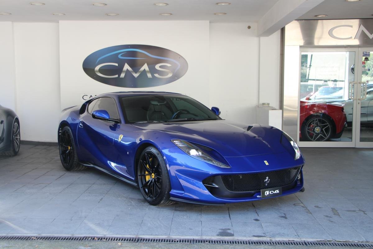Ferrari 812 Superfast - Photo 1