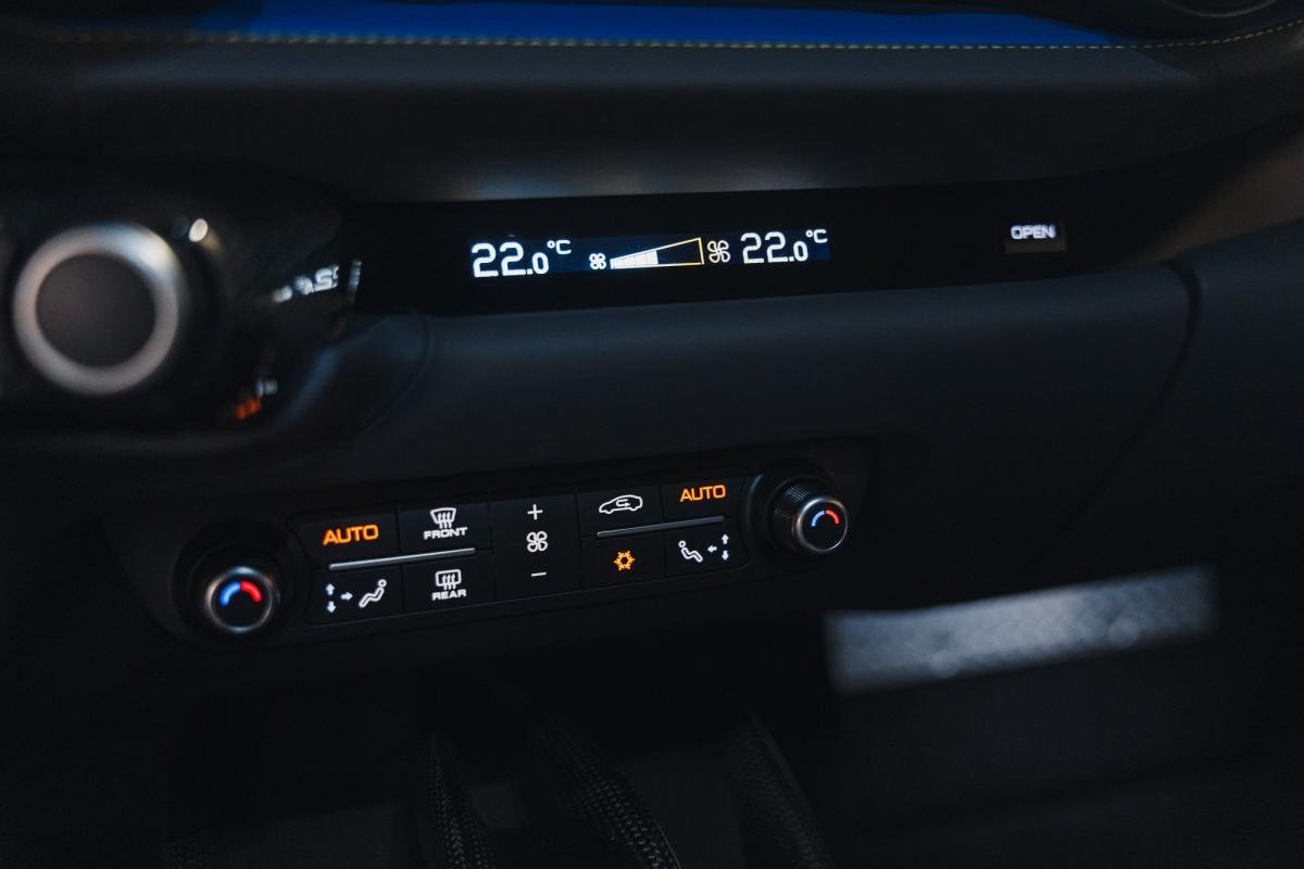 Ferrari 812 Superfast - Photo 28