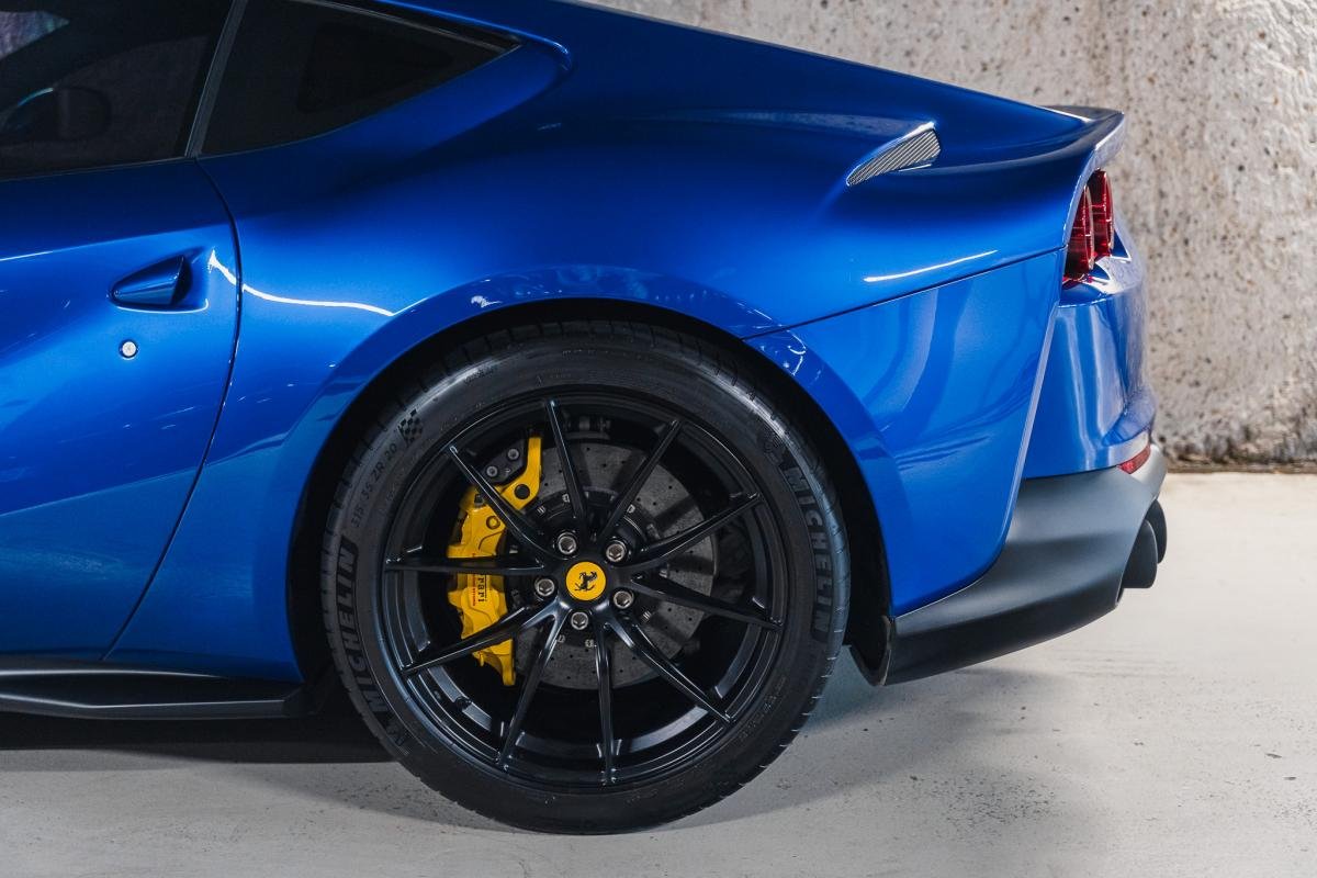 Ferrari 812 Superfast - Photo 44