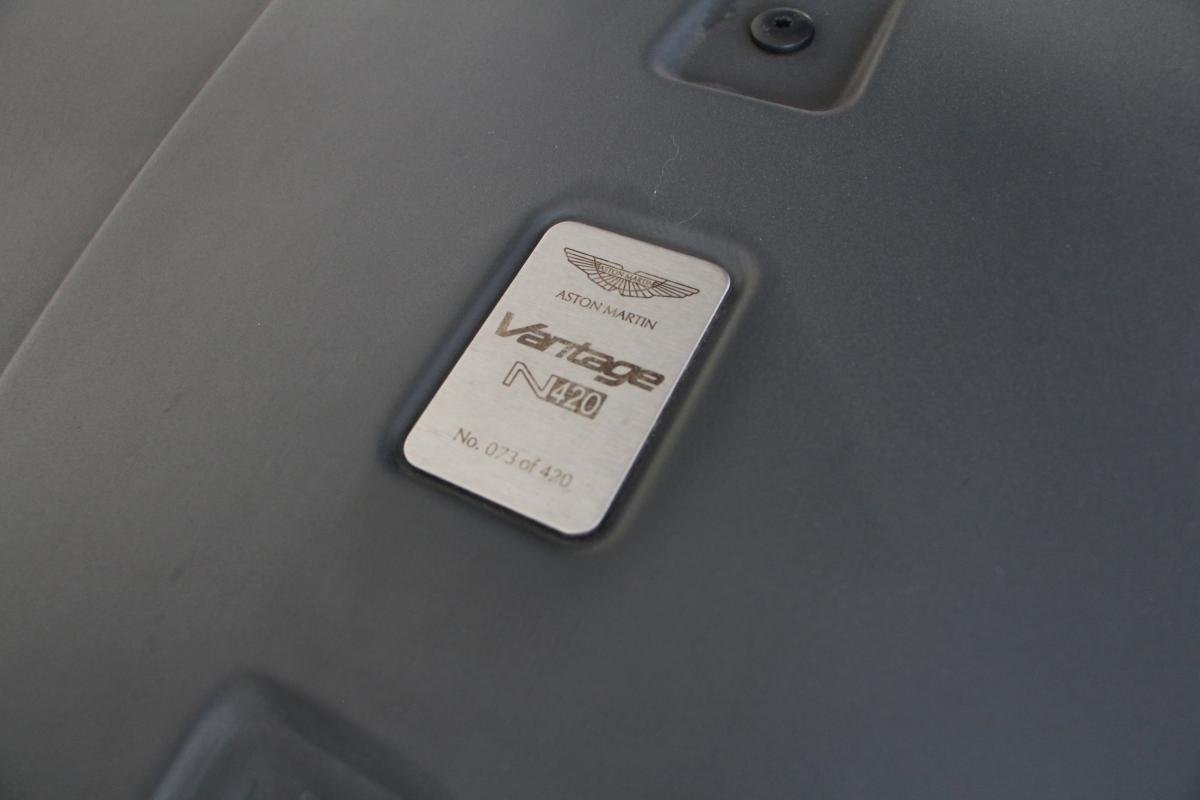 Aston Martin V8 Vantage - Photo 21