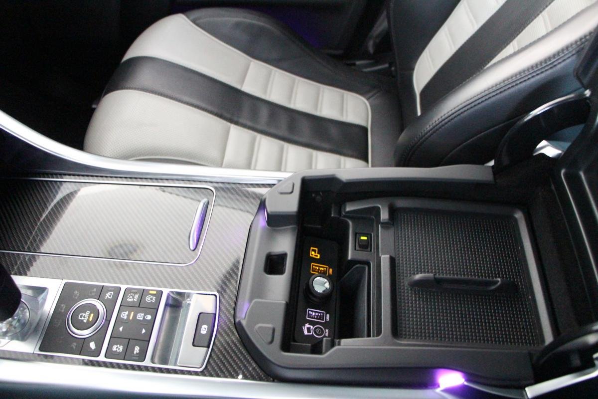 Land Rover Range Rover Sport - Photo 22