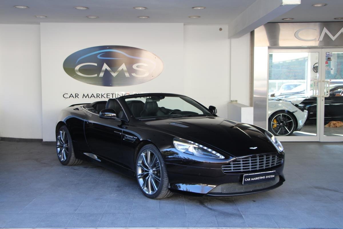 Aston Martin DB9 - Photo 2