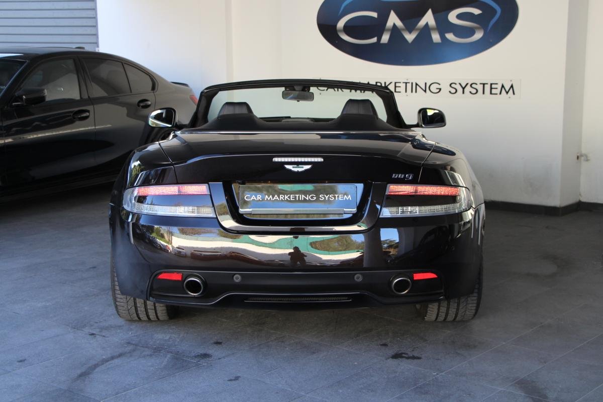 Aston Martin DB9 - Photo 9