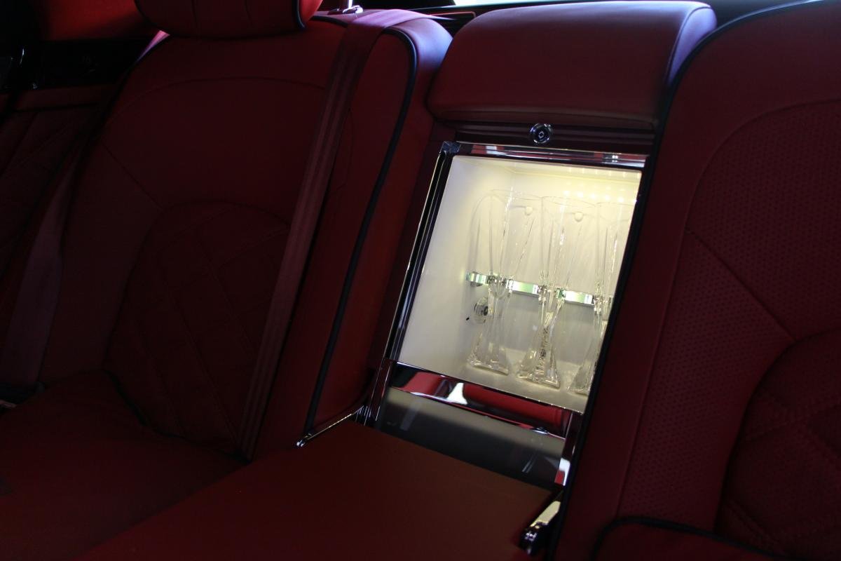 Bentley Mulsanne - Photo 18