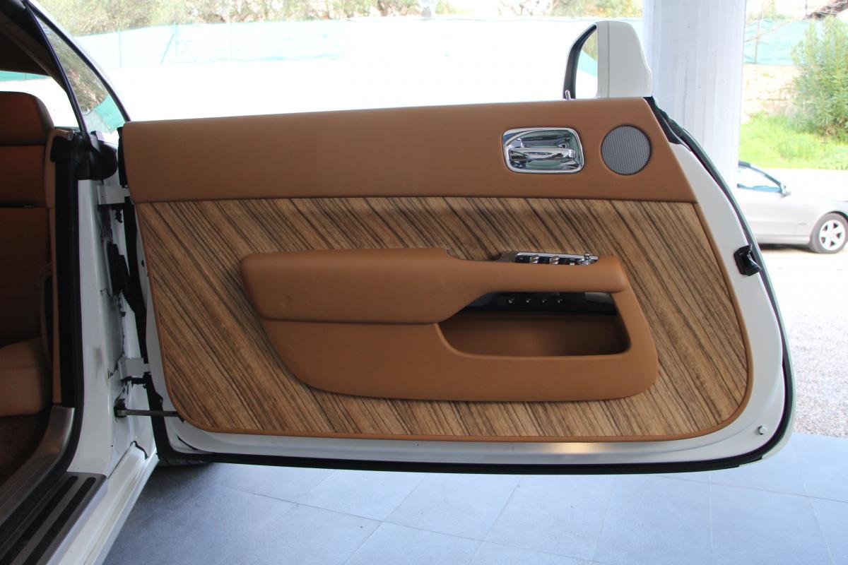 Rolls-Royce Wraith - Photo 12