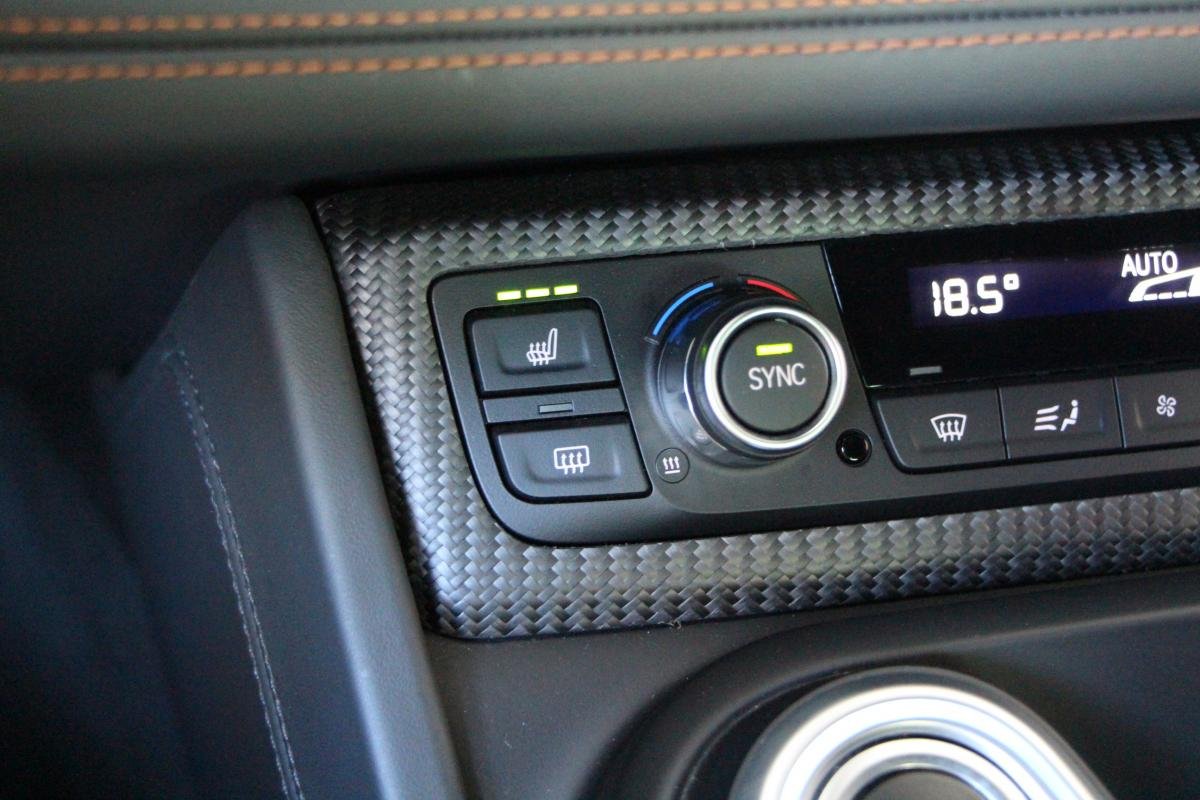BMW i8 - Photo 19
