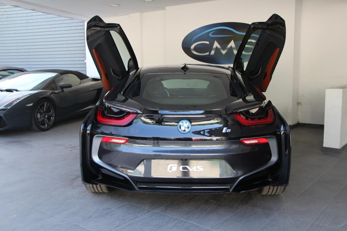 BMW i8 - Photo 3