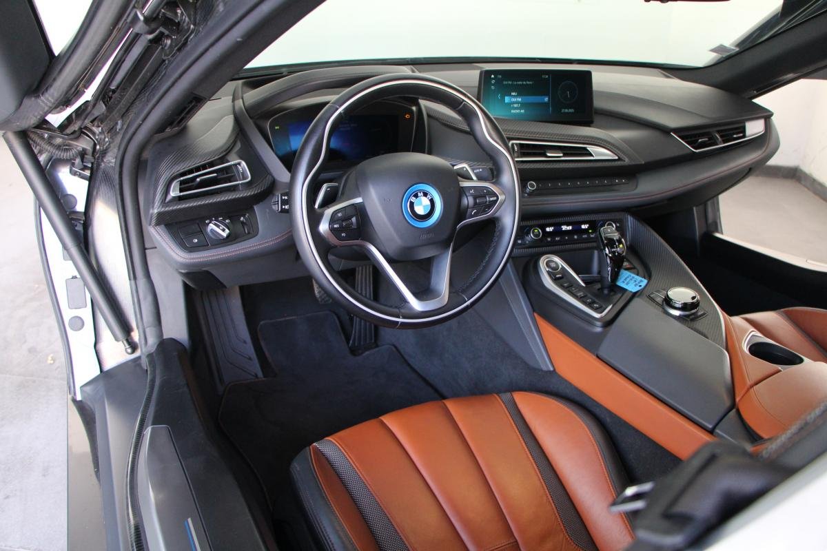 BMW i8 - Photo 5