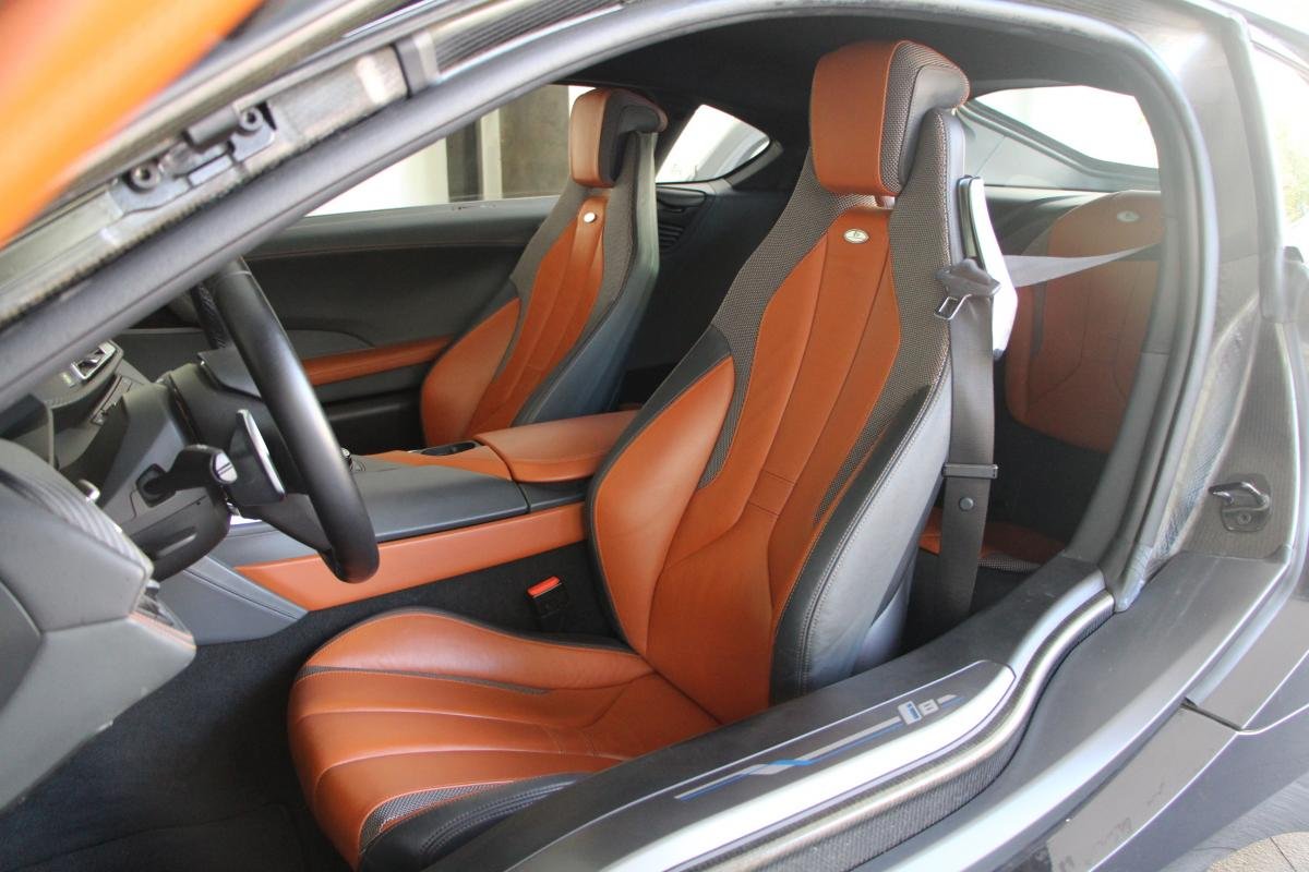 BMW i8 - Photo 7