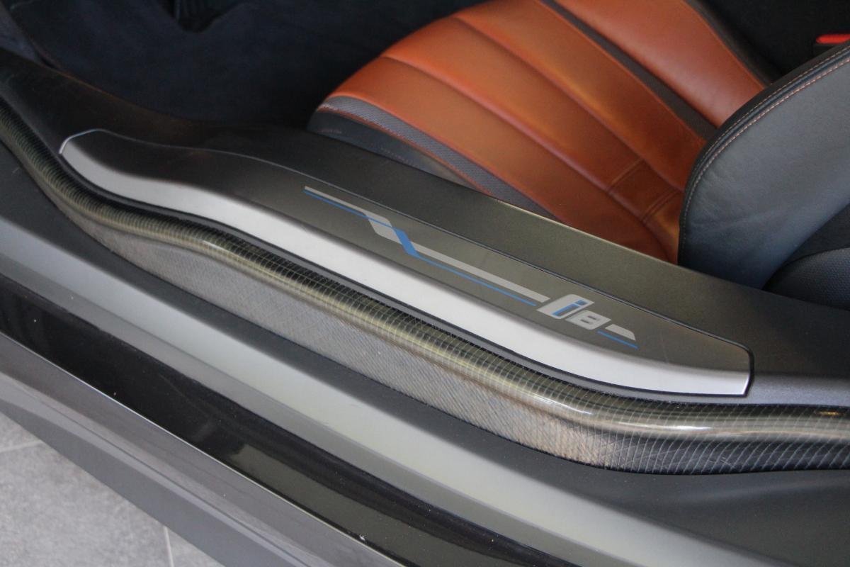 BMW i8 - Photo 8