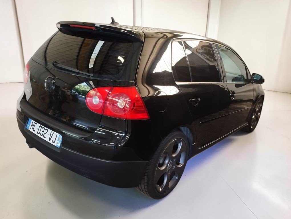 Volkswagen Golf - Photo 2