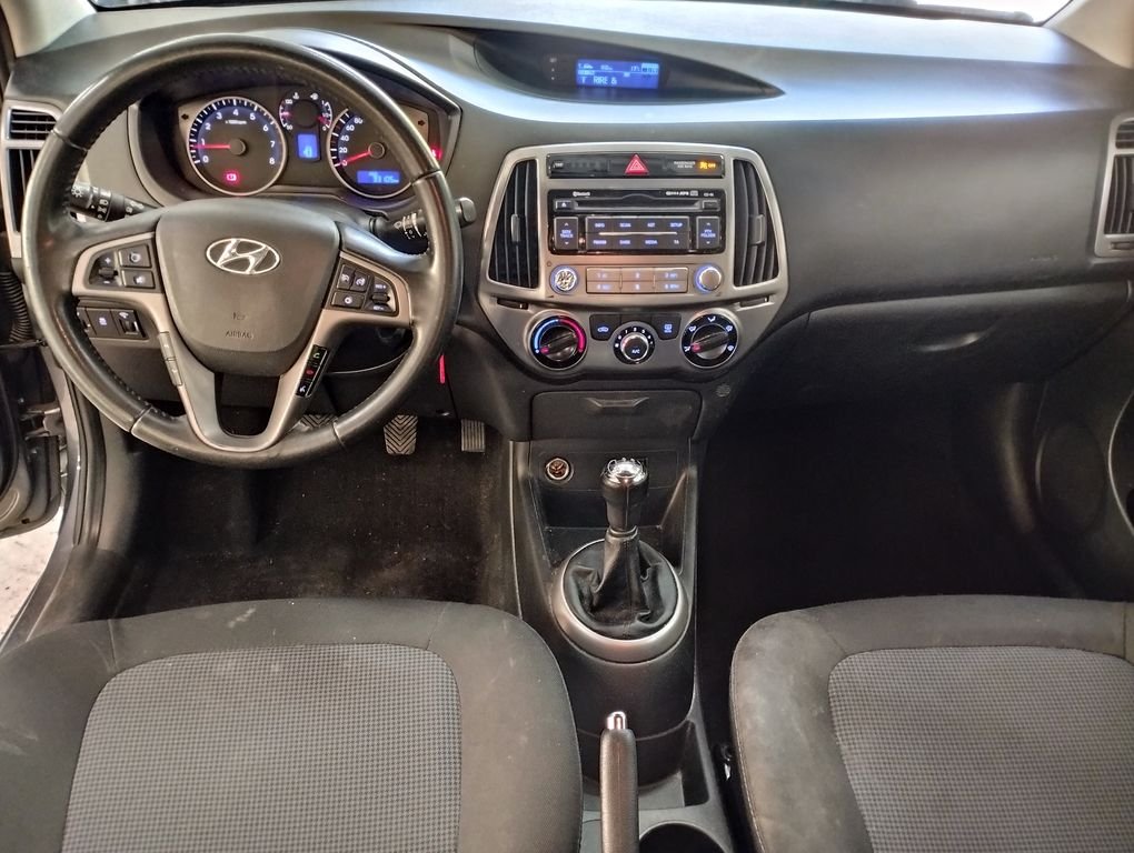 Hyundai i20 - Photo 3