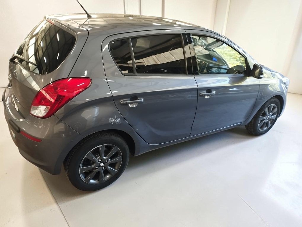 Hyundai i20 - Photo 7