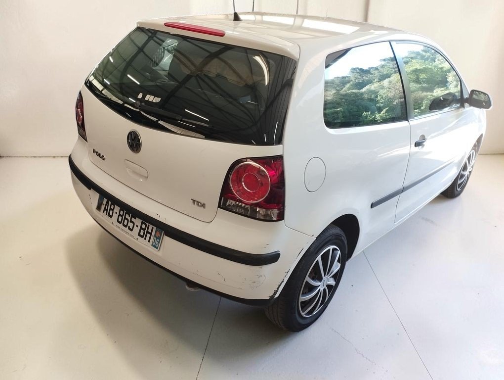 Volkswagen Polo - Photo 2