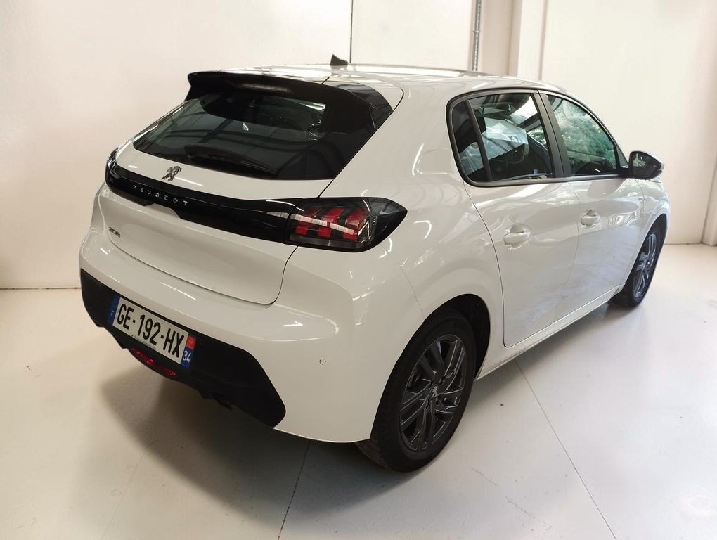 Peugeot 208 - Photo 2
