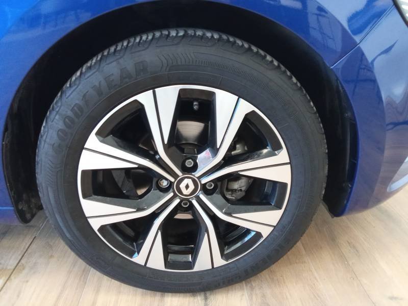 Renault Clio - Photo 17