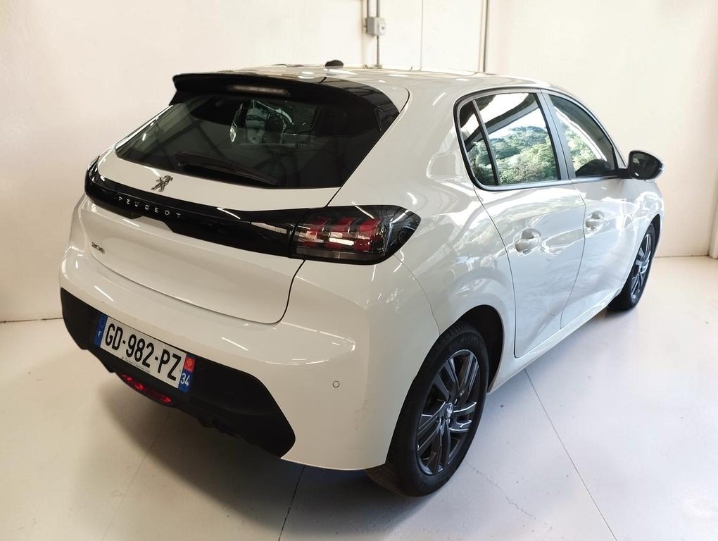 Peugeot 208 - Photo 2