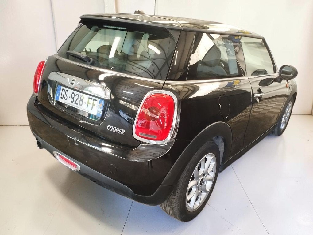 Mini Cooper - Photo 2