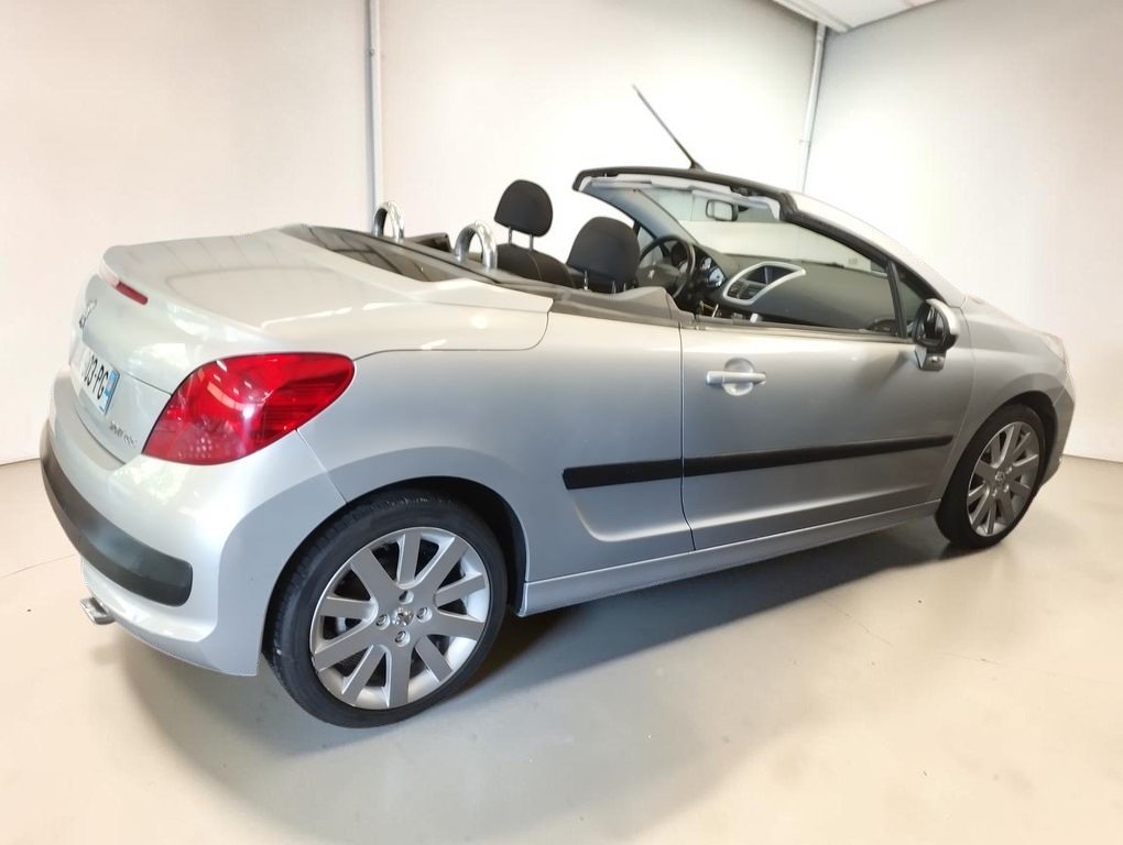 Peugeot 207 CC - Photo 7