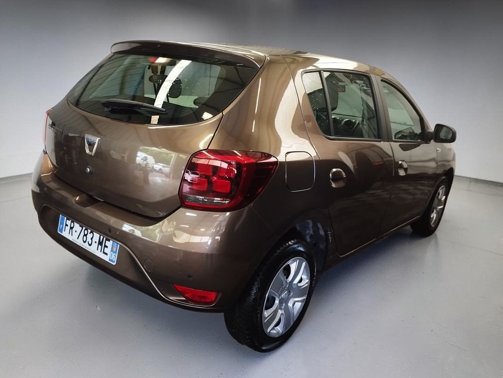 Dacia Sandero - Photo 2