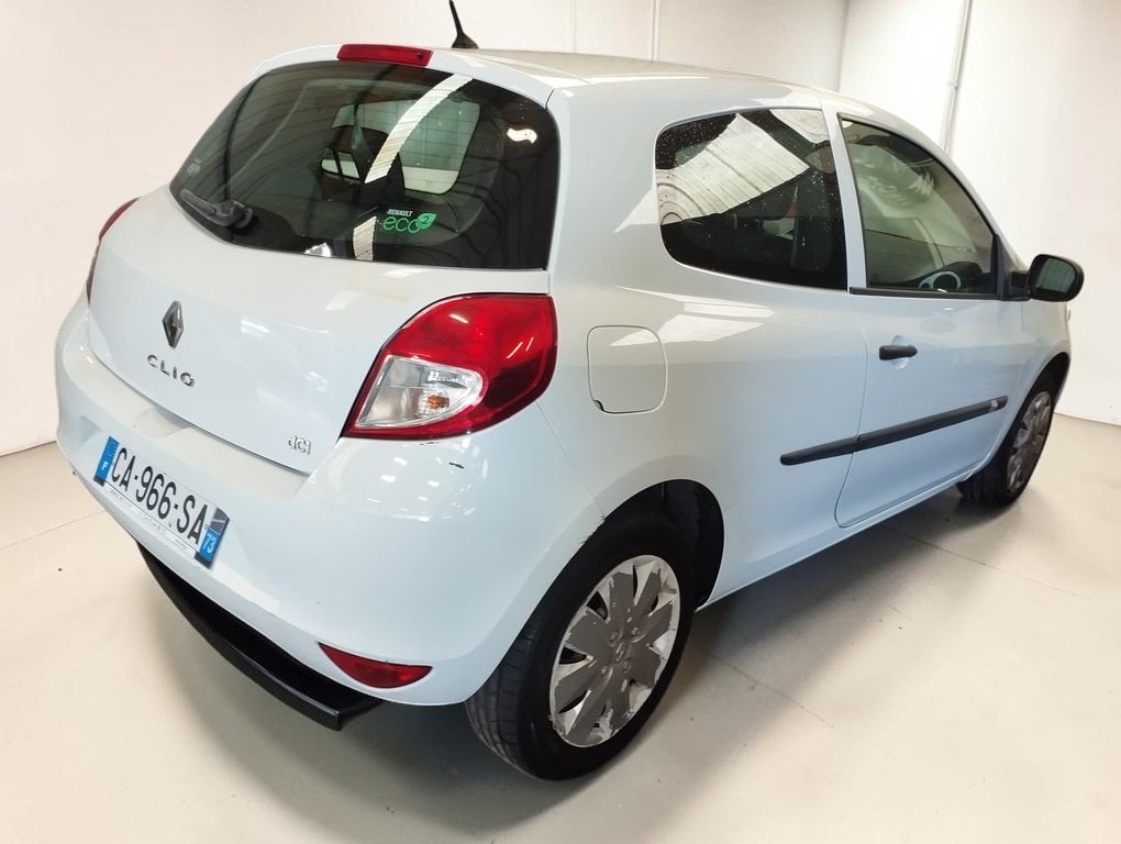 Renault Clio - Photo 2