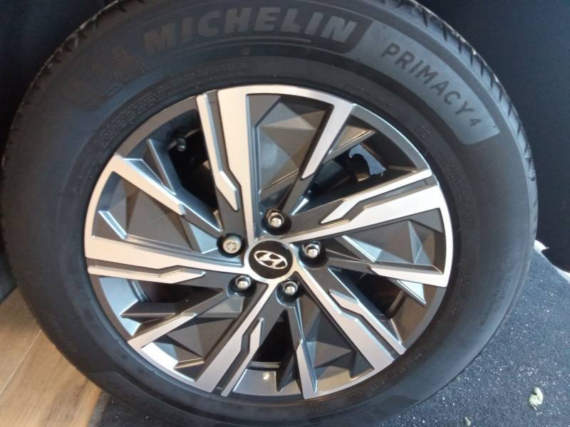 Hyundai Tucson - Photo 33