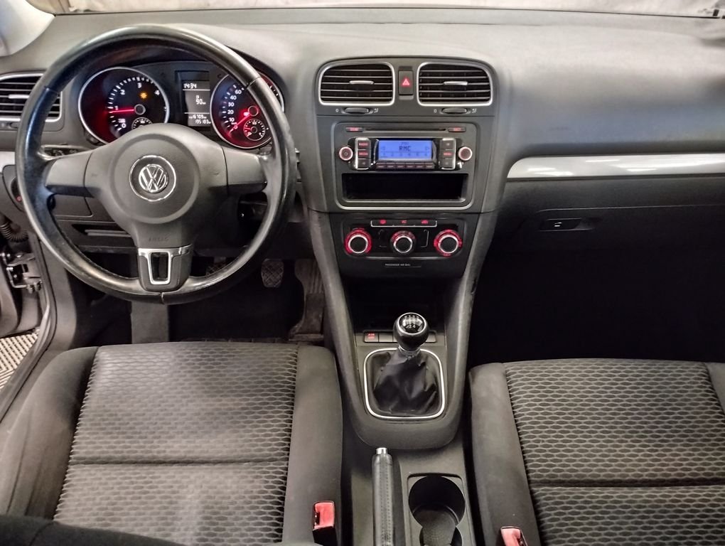 Volkswagen Golf - Photo 3