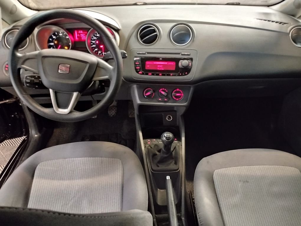 Seat Ibiza - Photo 3