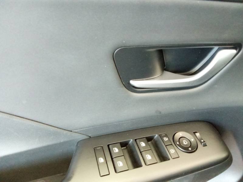 Hyundai Kona - Photo 22