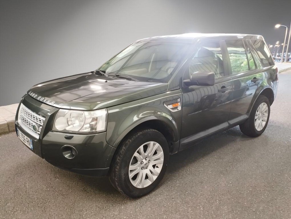 Land Rover Freelander - Photo 6