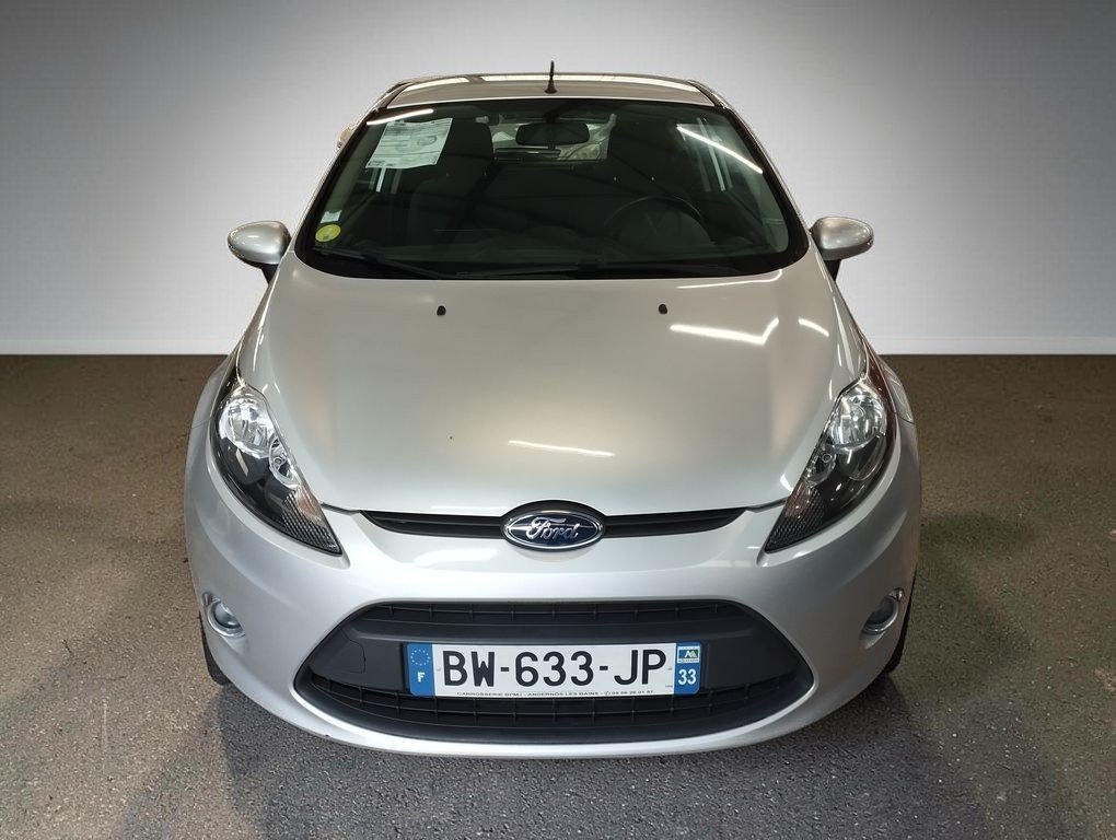 Ford Fiesta - Photo 4