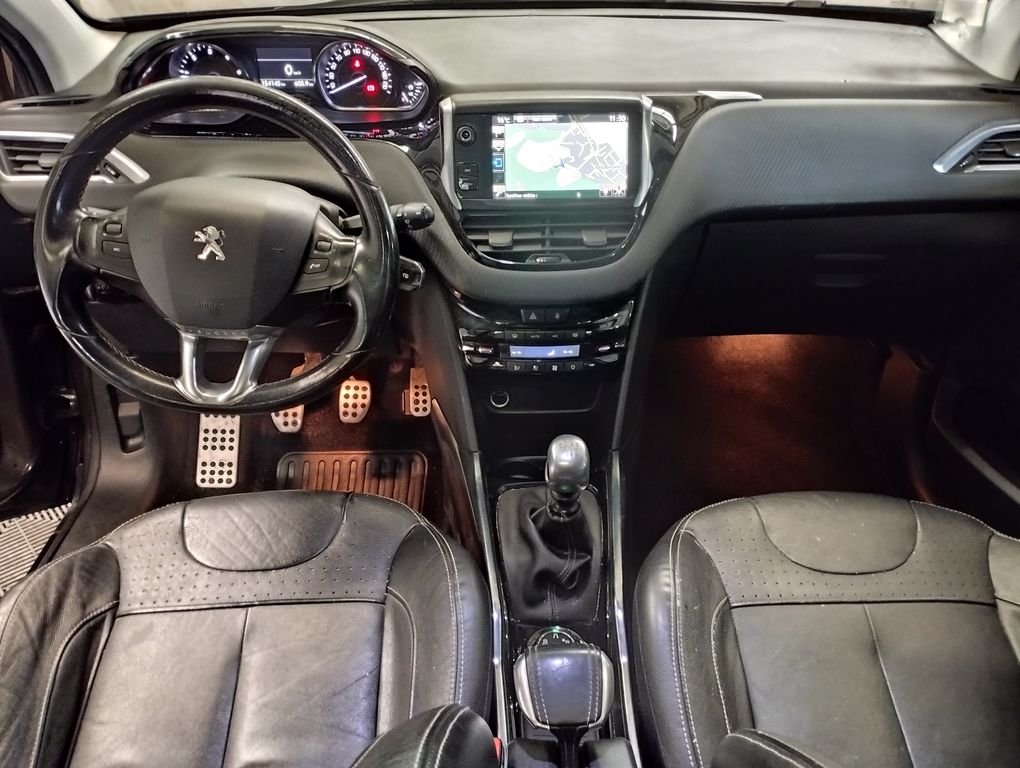 Peugeot 2008 - Photo 3