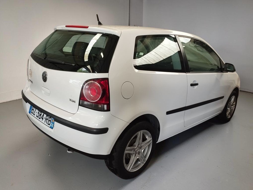 Volkswagen Polo - Photo 2