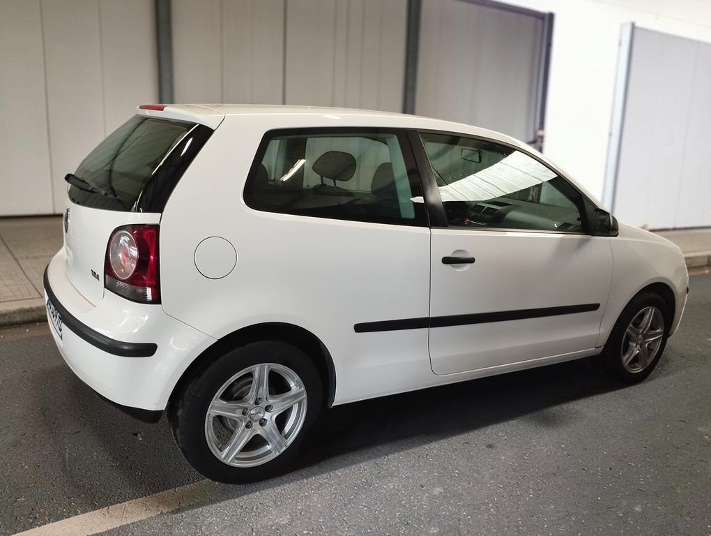 Volkswagen Polo - Photo 7
