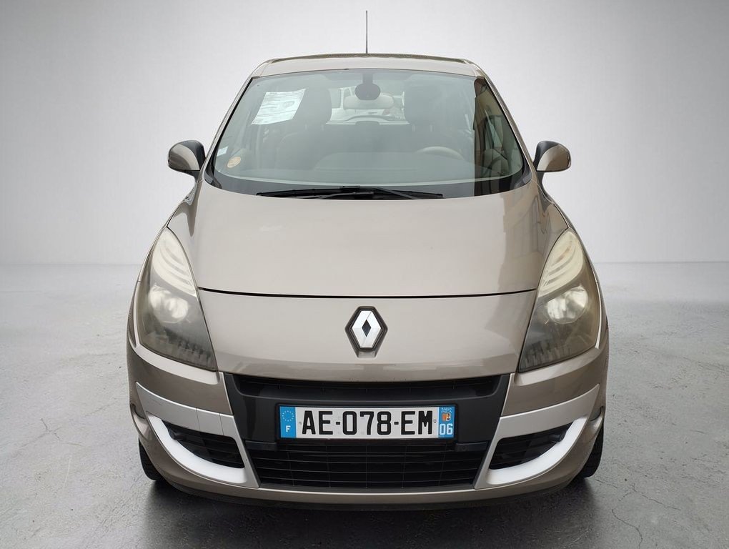 Renault Scénic - Photo 4