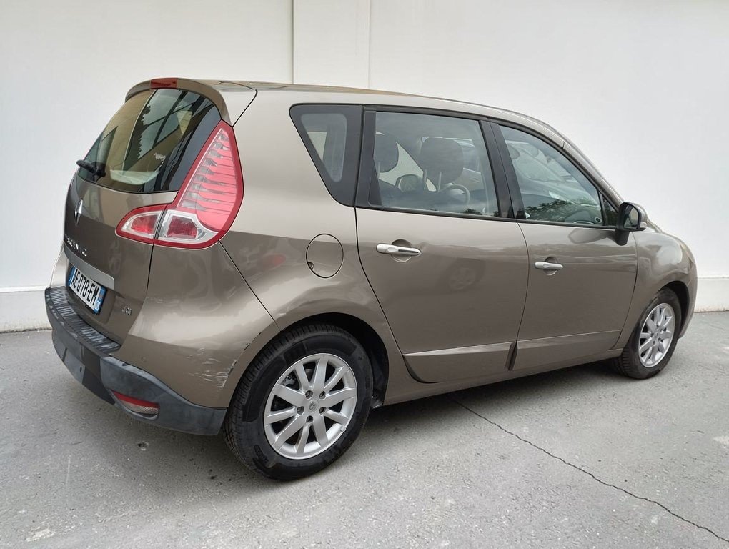 Renault Scénic - Photo 7