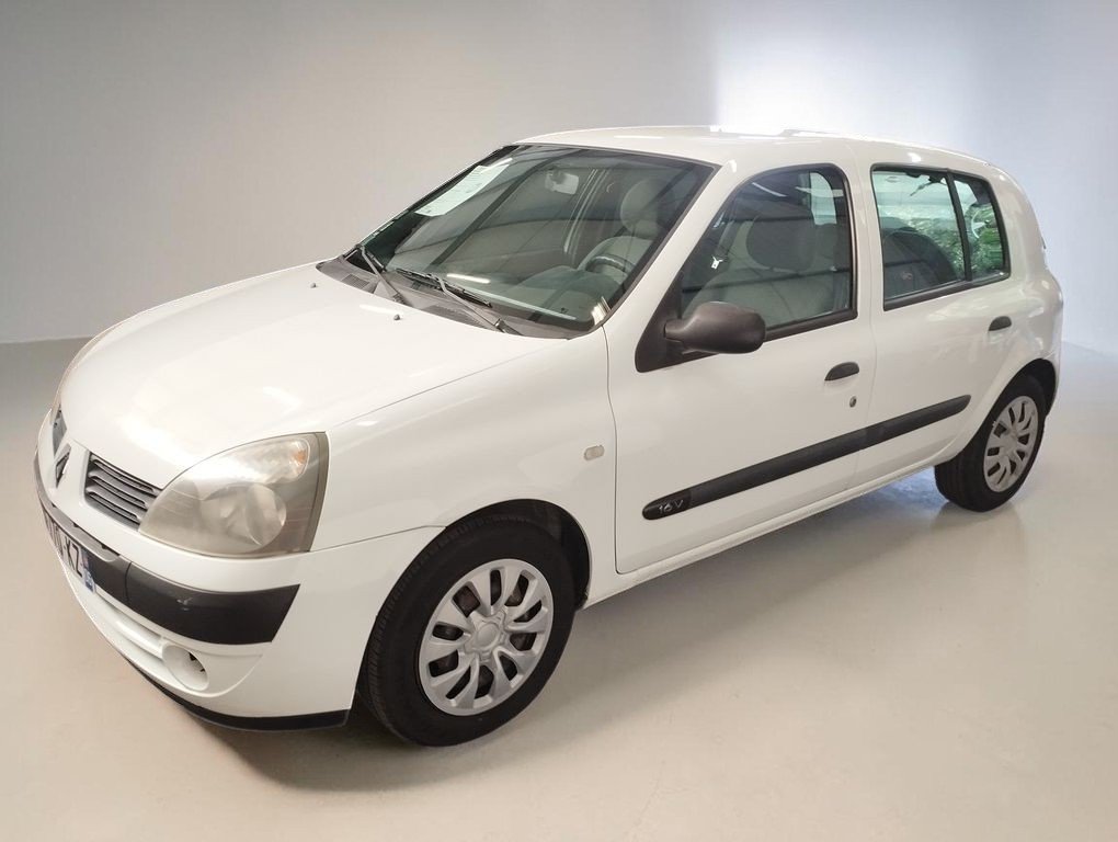 Renault Clio - Photo 6