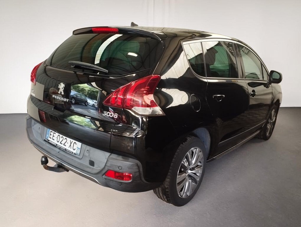 Peugeot 3008 - Photo 2